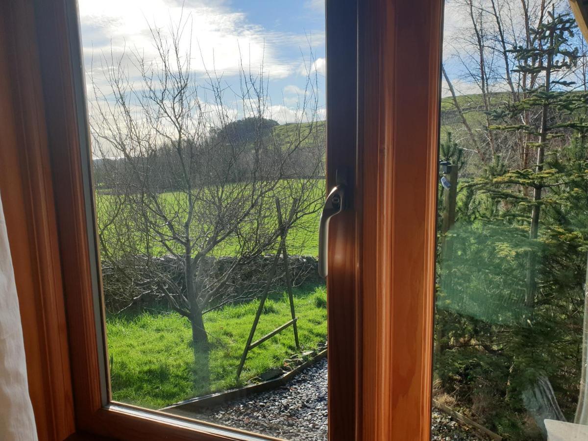 Newland Valley Log Cabins Ulverston Exterior photo